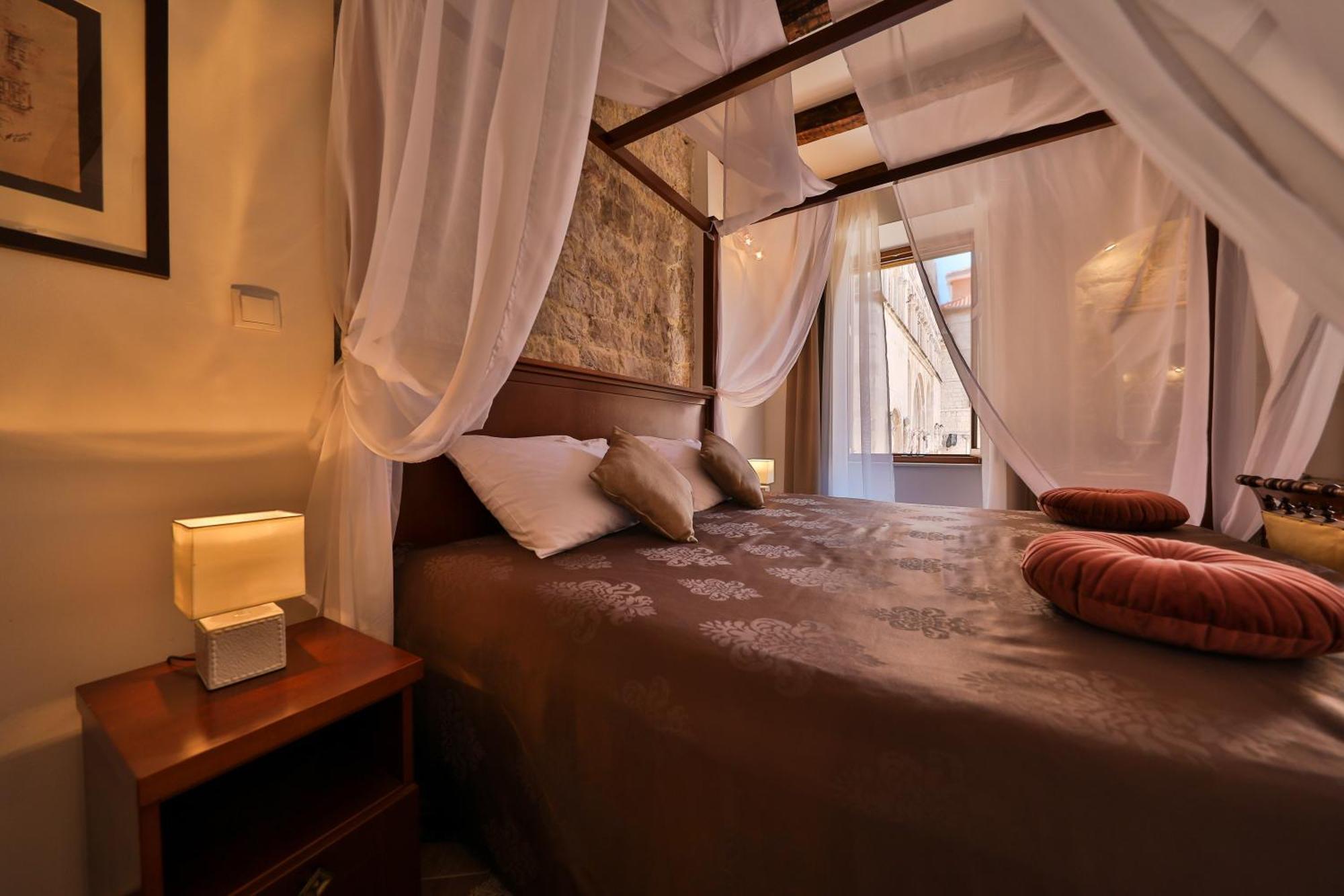 Luxury Rooms Contessa Vitali Zadar Bilik gambar