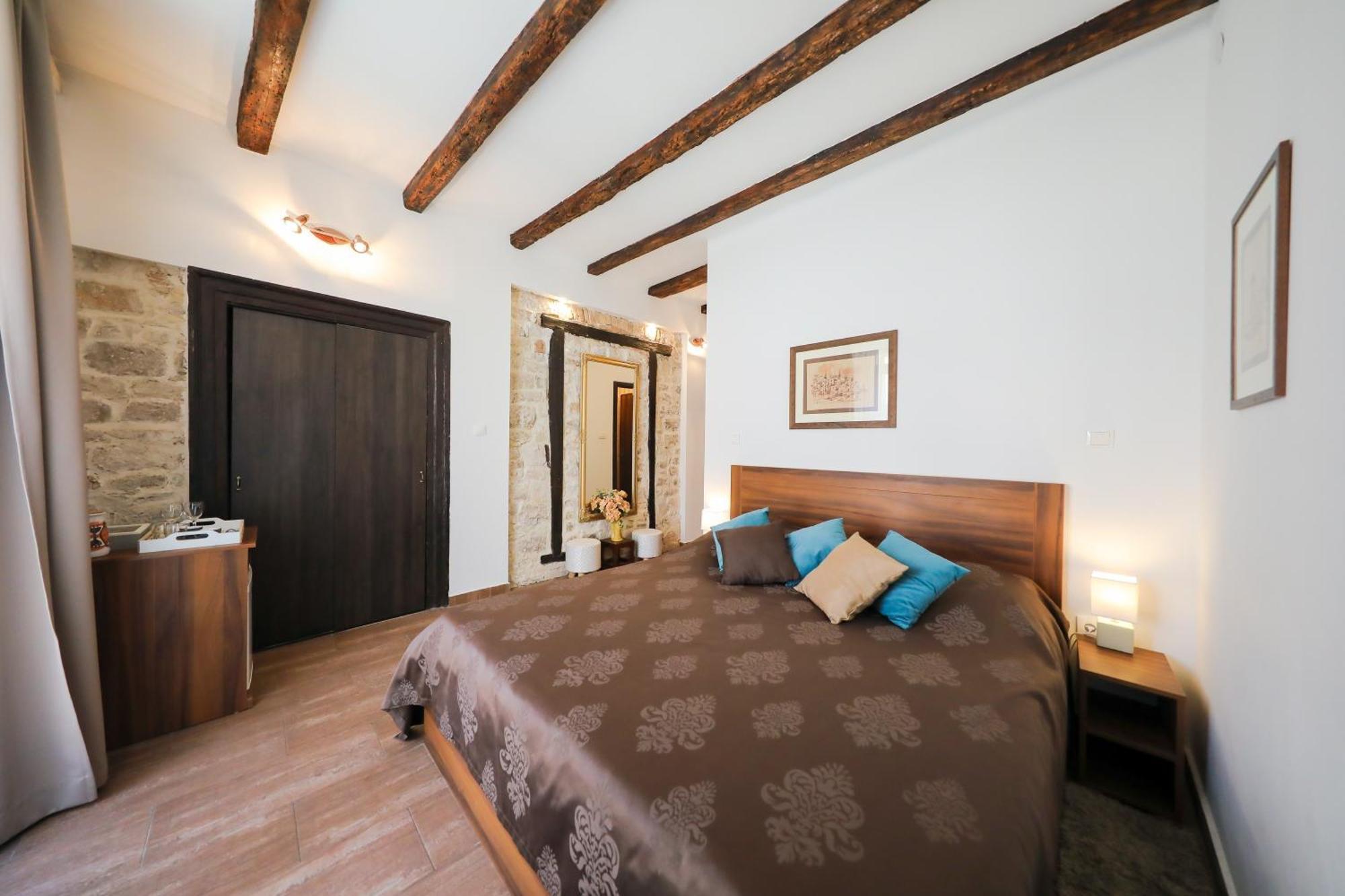 Luxury Rooms Contessa Vitali Zadar Bilik gambar